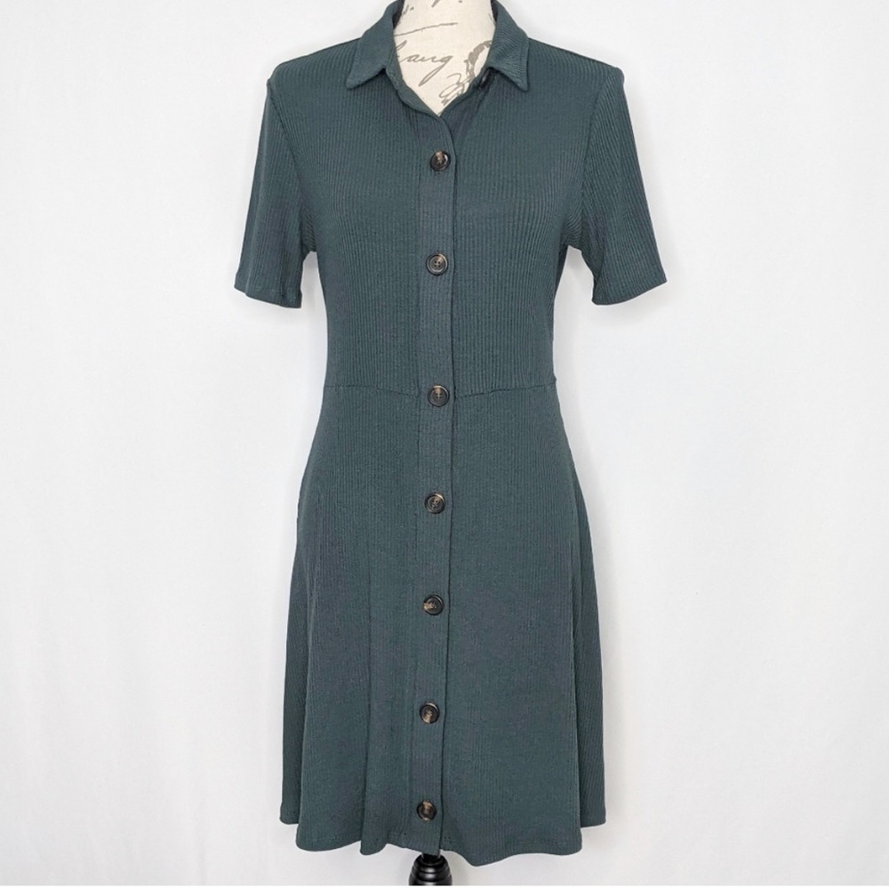 NWT Gianni Bini Button Front Green Dress